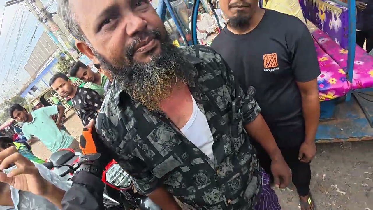 ৫ টাকার জন্য মারামারি 🥱 #ismamulhaque #motovlog #bdlifestyle #manobotarferiwala 