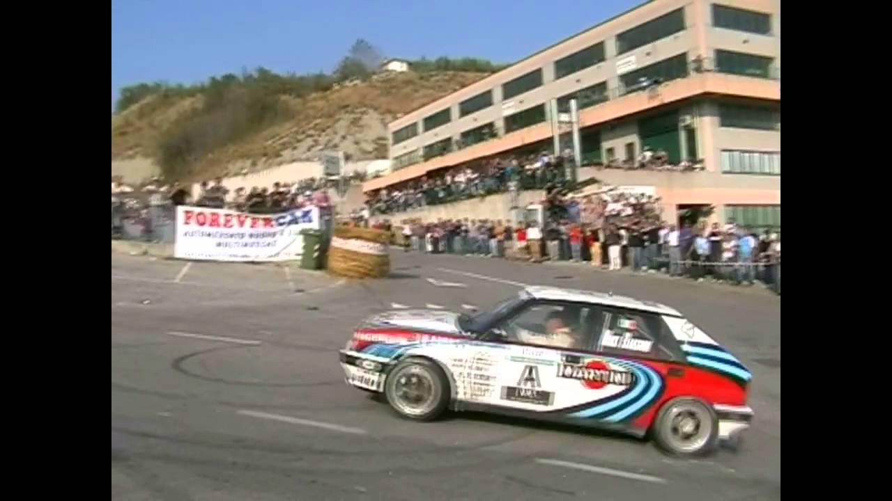Spettacolare passaggio di Miki Biasion al Rally Legend 2008