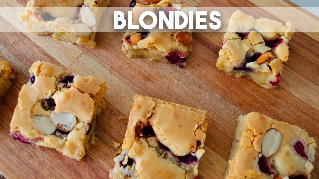 BLONDIES | MATIAS CHAVERO