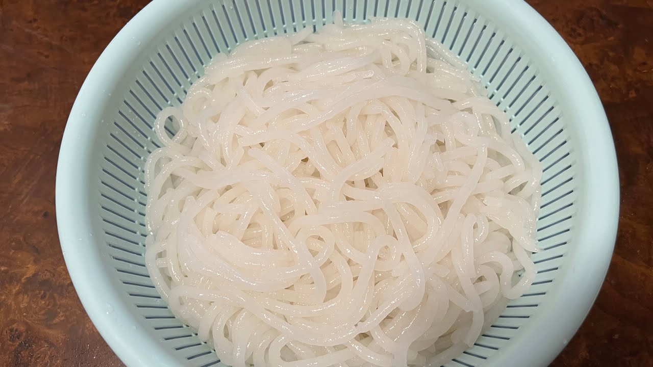 How to make tapioca starch noodles ( Vietnamese noodles)