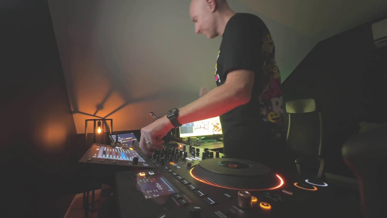 throwback thursday livestream