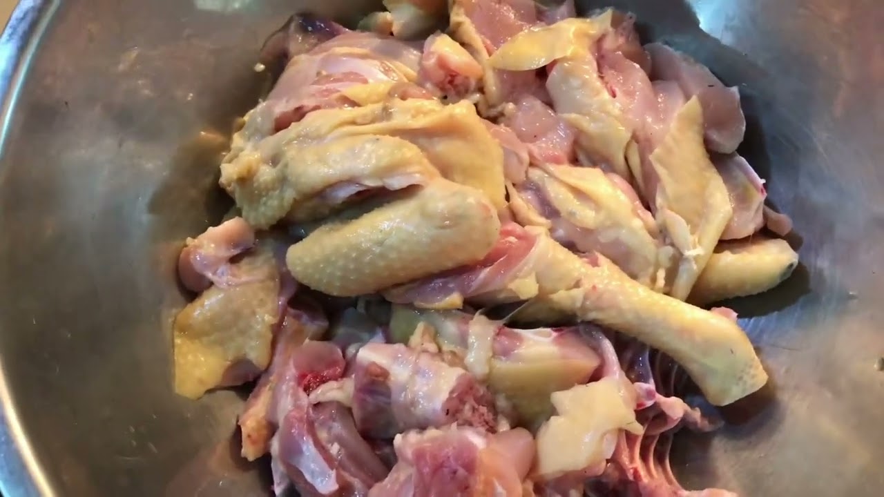 ไก่..ลุยนรก อร่อยทีสุดในโลก  พีน้อง ฝากติดตามช่อง ลาบก้อยน้อย ยโส แนเด้อครับ