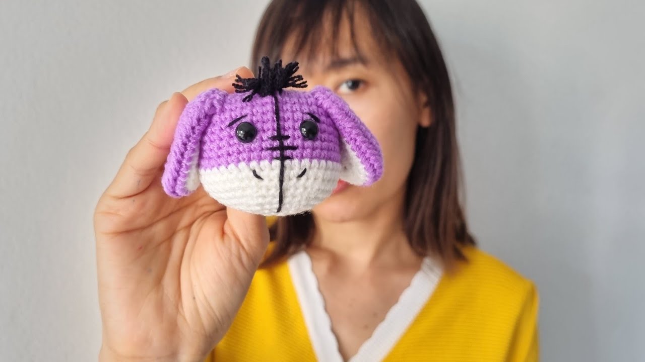 Eeyore key chain ထိုးနည်း