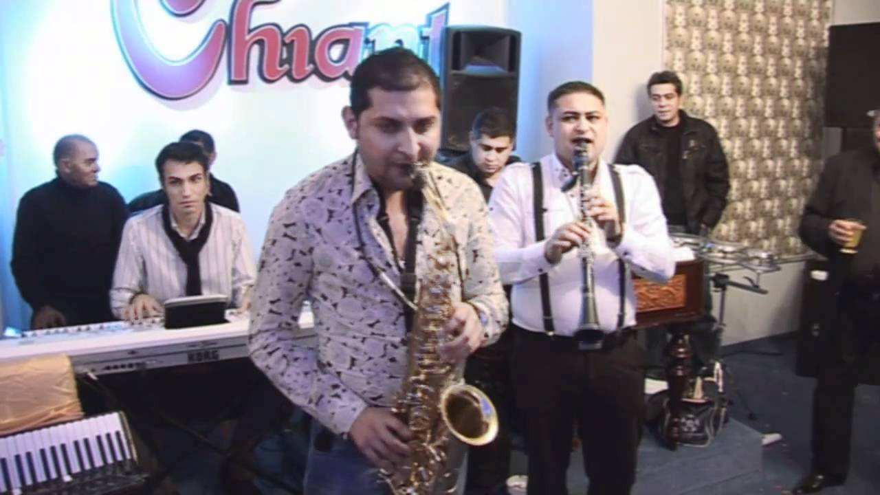 Lalaru Benisor si Leonard la Nunta lui Gabi 2010 Part 1