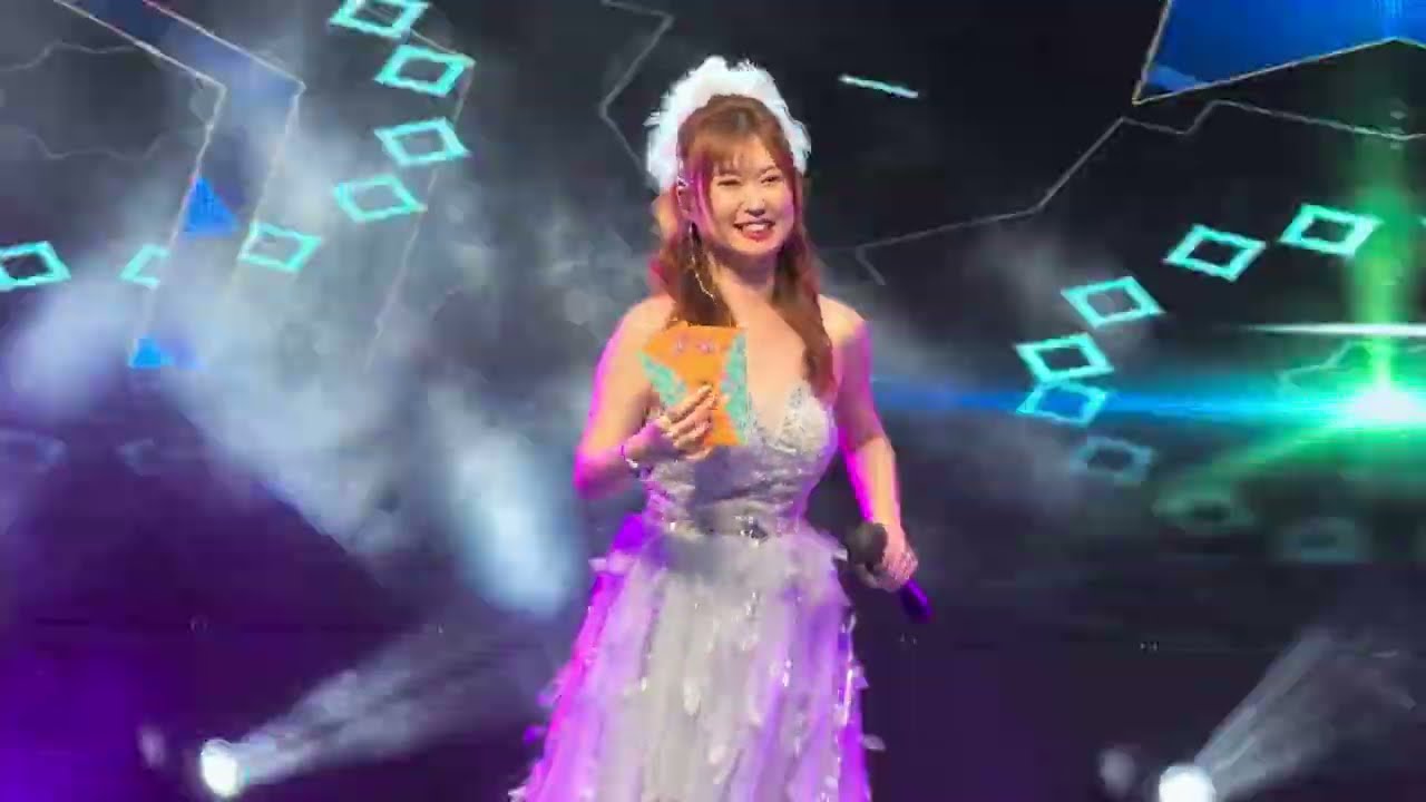 【特别来宾】👍👍👍 黄嘉雯 • 马来西亚艺人唱片歌星 《演唱》@ 武吉甘柏商联会迎春歌台秀 @ BIk 372 Bukit Batok St 31 • 8 Feb 2026 