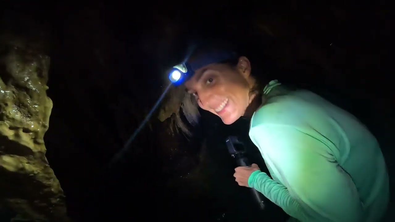 NO MIRES ESTO SI SUFRIS CLAUSTROFOBIA Y ARACNOFOBIA 😳 | Cueva en Amazonas, Ecuador #151 - Chez Team