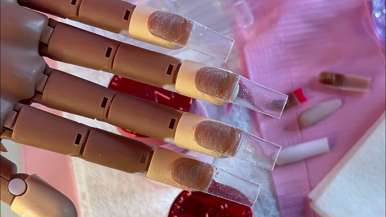 How To Apply Tips To Practice Hand | Beginner Nail Tech + What&rsquo;s Included In My Nail 1on1 Class