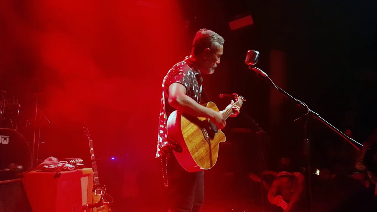 FRANCO -  Running To Stand Still - (U2 Cover) - 19East year ender Gig