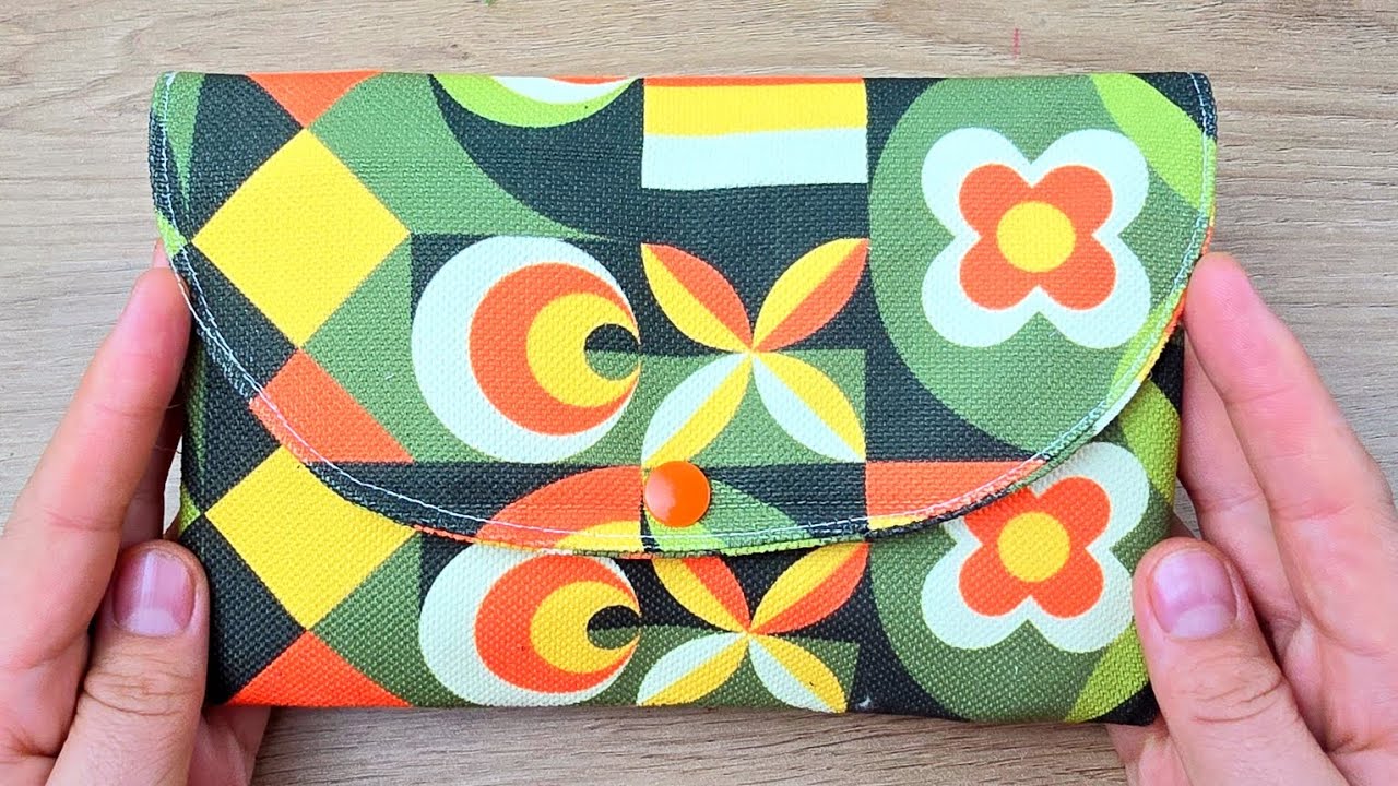 Easy & cute daisy wallets for everyday use 🌼✨#HandmadeWallet#SewingProject#DIYClutch#FabricWallet