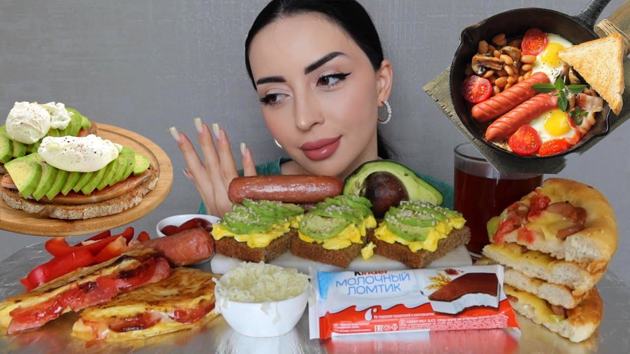 НАДО НА КАНАЛЕ ЧТО ТО МЕНЯТЬ 😕 ТОПЧУСЬ НА МЕСТЕ 💚 Mukbang Ayka Emilly