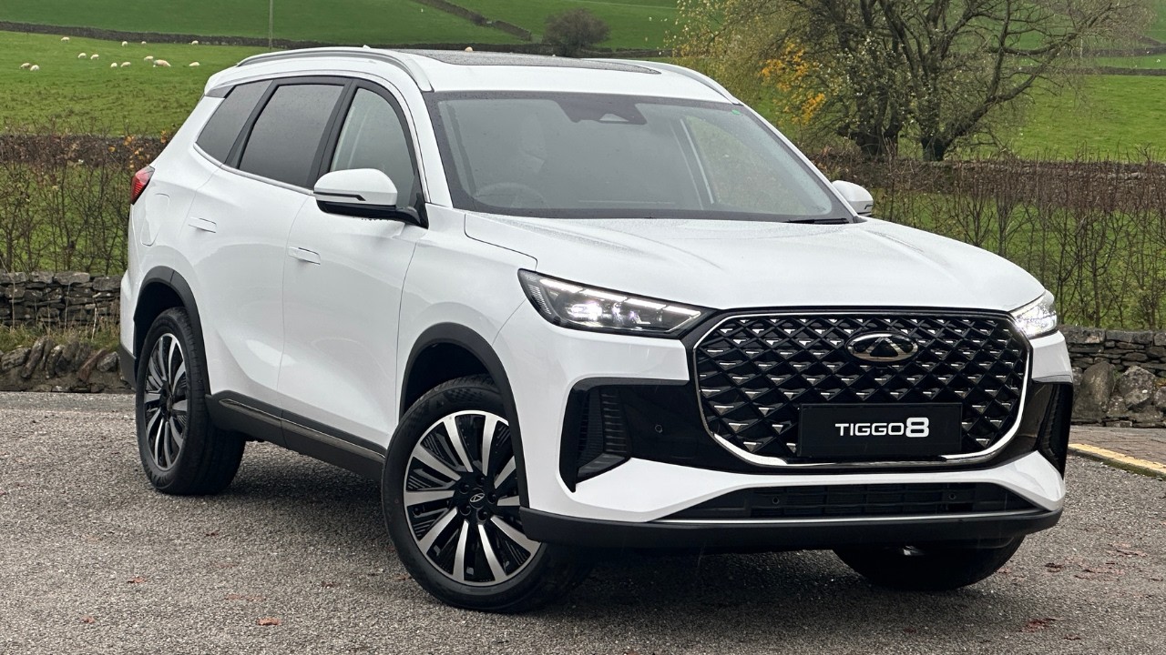 Chery Tiggo 8 1.5T 18.4kWh Summit | Kendal Chery
