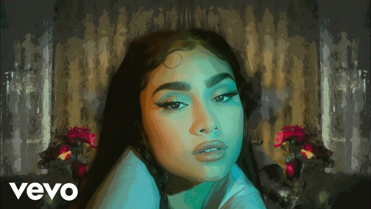 Paloma Mami - Veneno (Official Video) Versión Sola