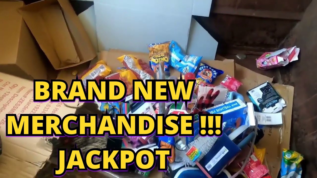 DUMPSTER DIVING - THESE RETAIL STORES THREW AWAY BRAND NEW MERCHANDISE !!! JACKPOT 