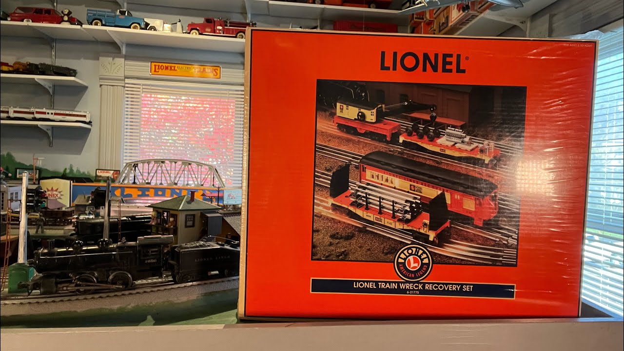 Is This The Perfect Work Train? | Lionel Train Wreck Recovery Set Unboxing And Review