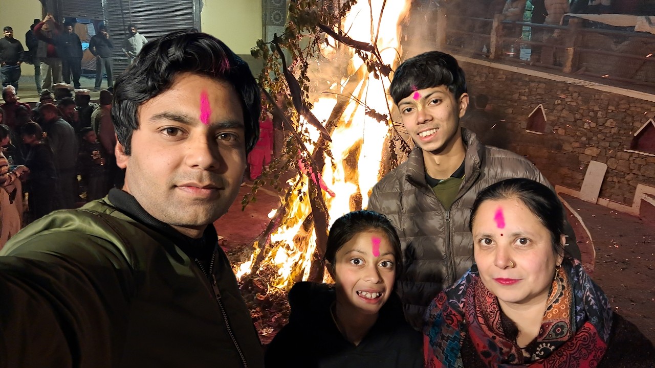 Aaj Pure Parivar ke Sath Kari Holi ki Puja 😍 Pahadi Lifestyle Vlog 