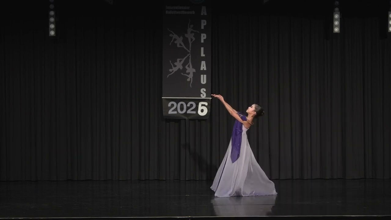 월영_Scarlett Yura Layne(이유라)_1.Platz_2KSC_29. International Ballettwettbewerb Applaus