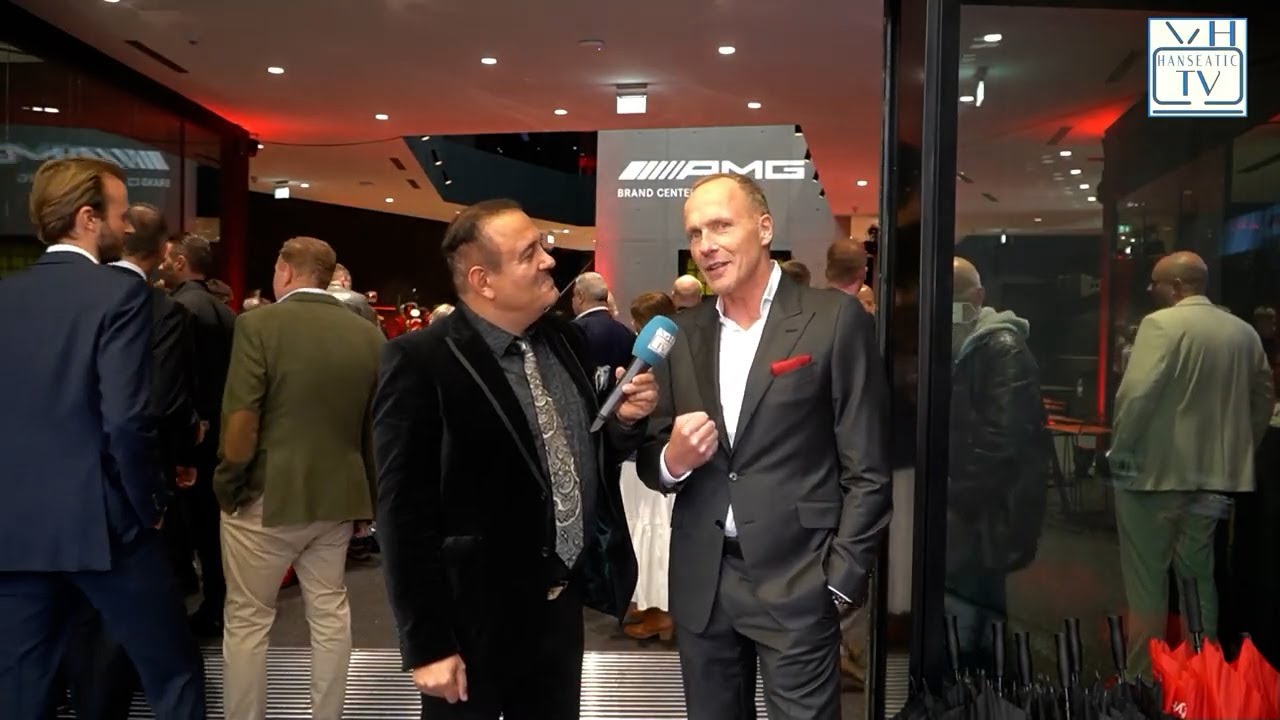 Matthias Kallis Geschäftsleitung Mercedes Benz Hamburg & Norddeutschland GRAND OPENING AMG Hamburg