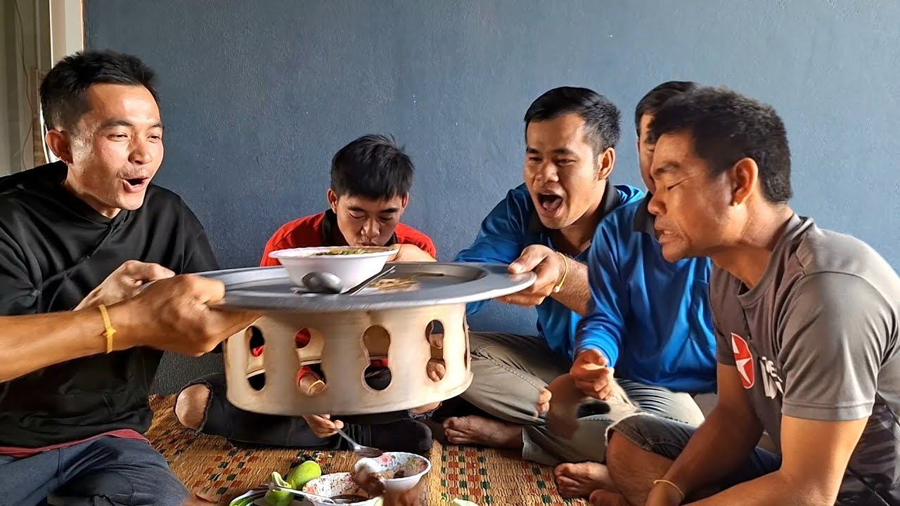 เกือบไม่ได้กินแกงหน่อไม้ที่บ้านเจ้สี...