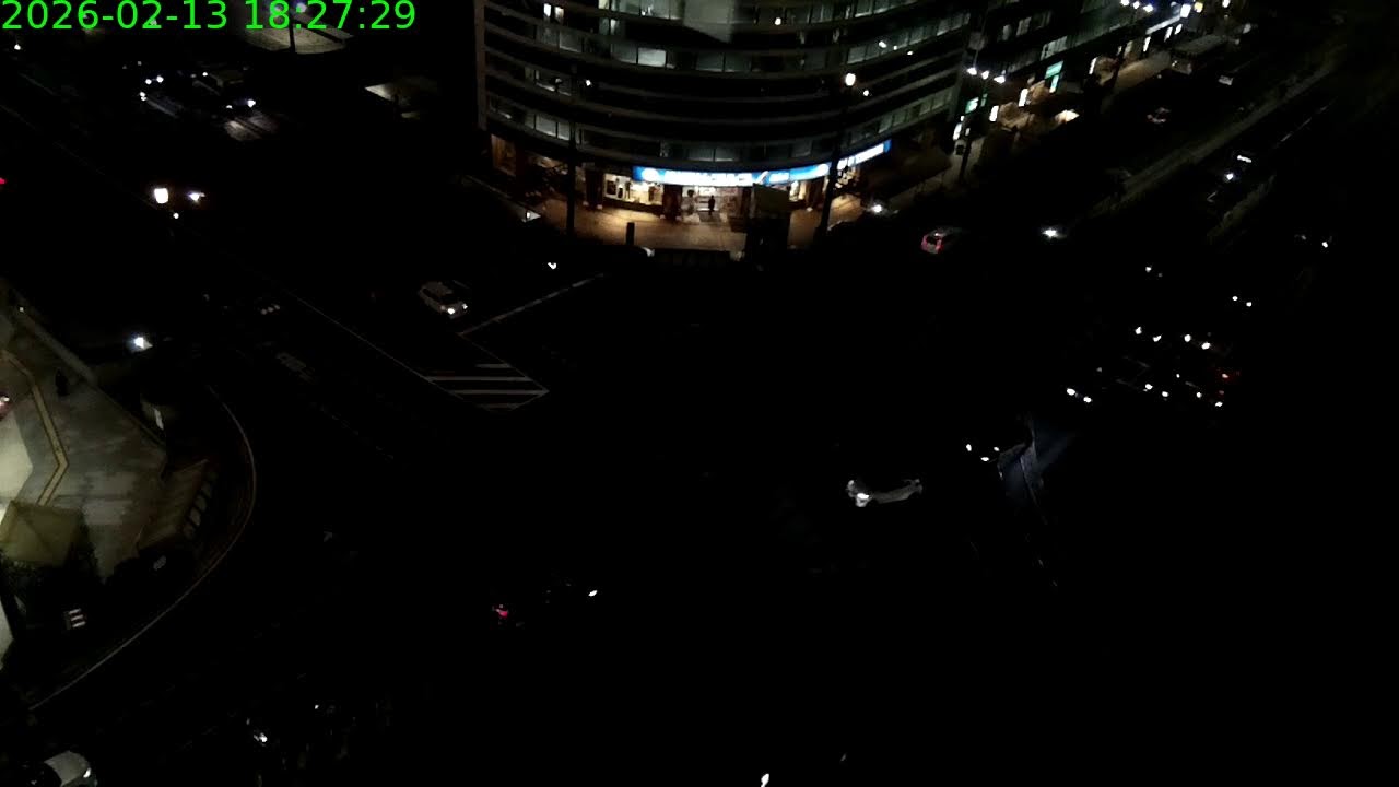 広島市紙屋町交差点ライブカメラ 2026-02-13