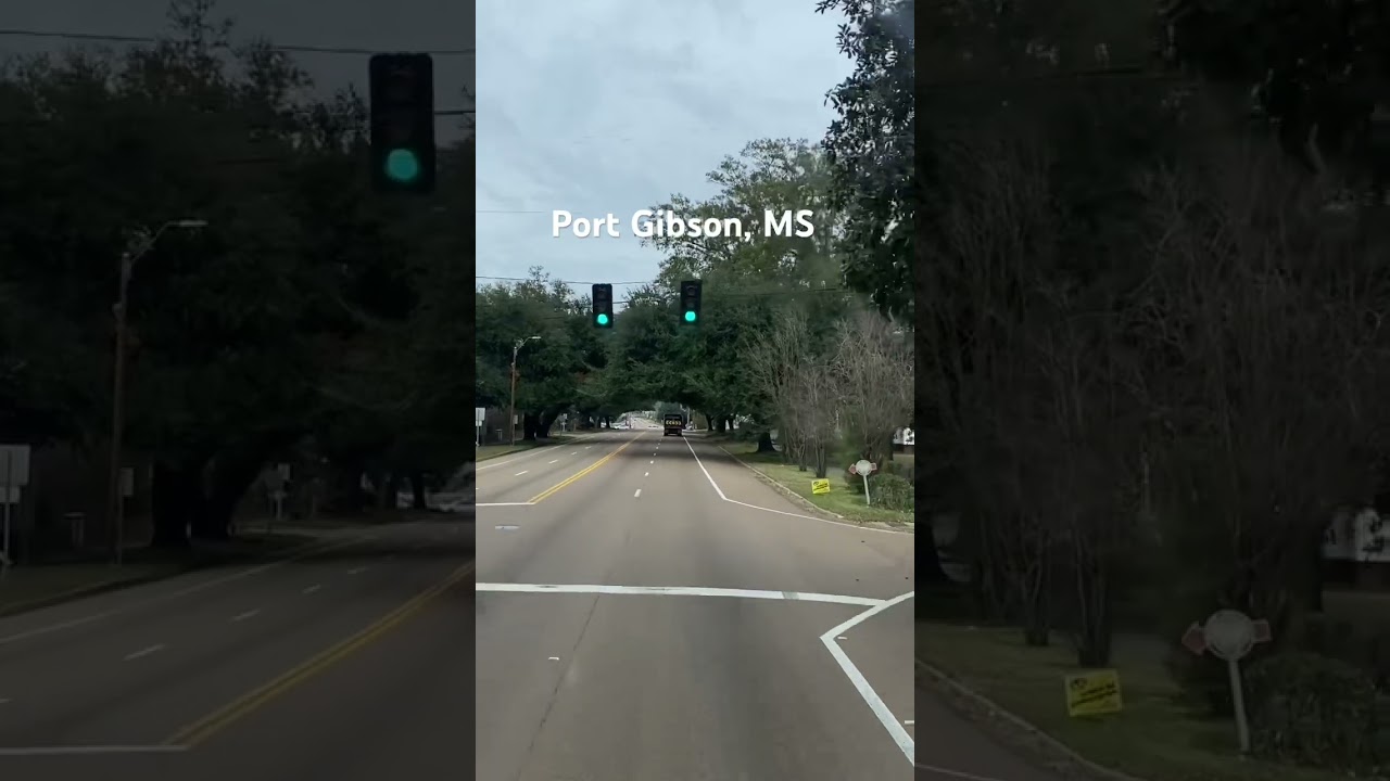 Port Gibson, Mississippi - Church St - Dec 17 - 10:13 AM 