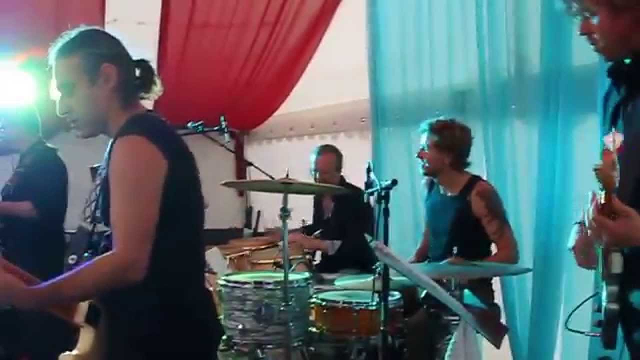 Bemoon ta Bemoonam - Googoosh cover by Tochal Band