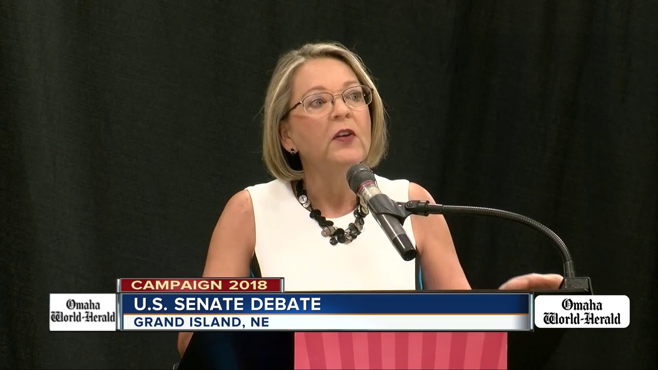 Fischer and Raybould discuss health care at debate