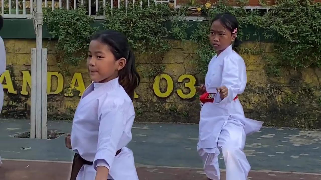 Hari ke 3 MPLS memperkenalkan ekstrakulikuler yang ada di SDN CIMANDALA 03 