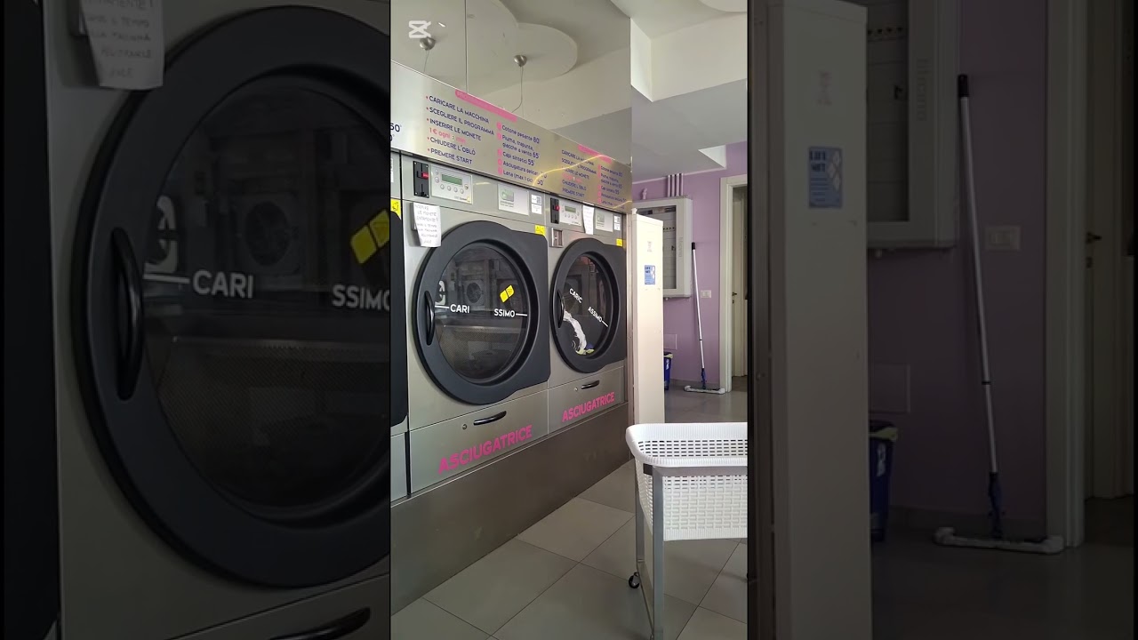 washing clothes in italy washing clothes in sink washing clothes washing clothes by hand #viral 