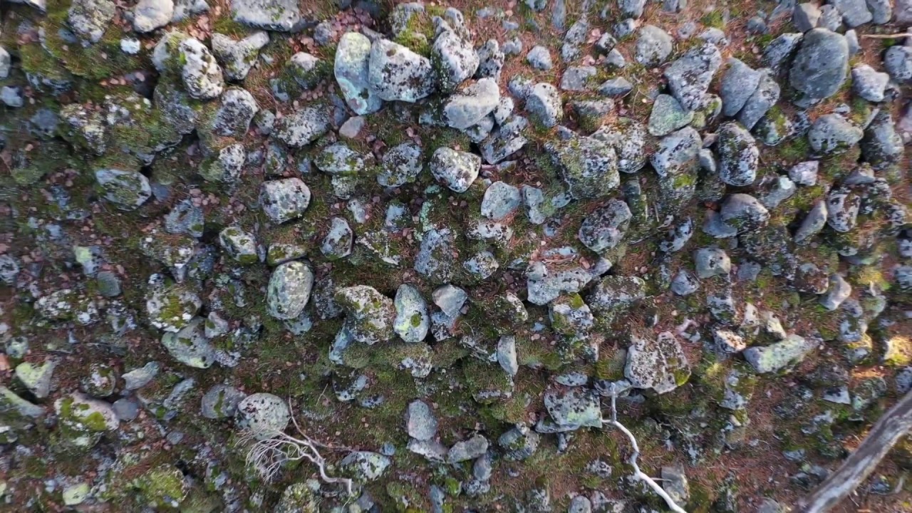 Kirkkonummi Siuntio, hiidenkirnuja ja hautoja