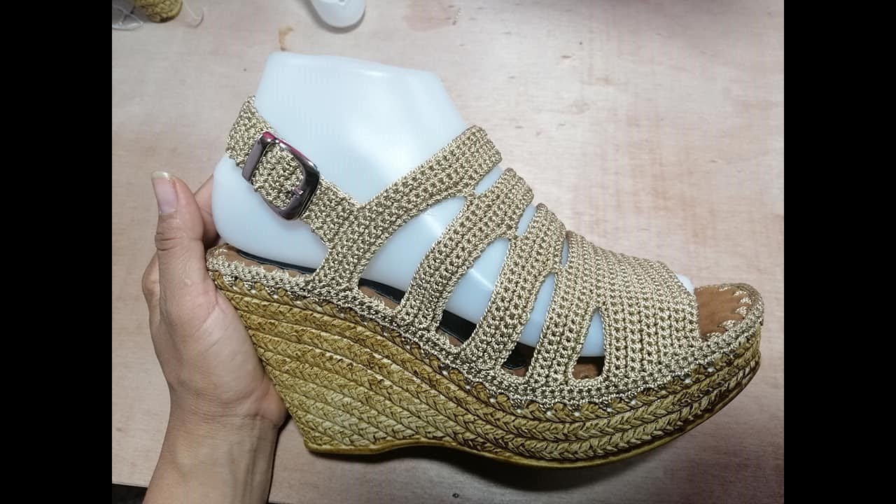 MODELO MARLEN TEJIDO  EN CROCHET