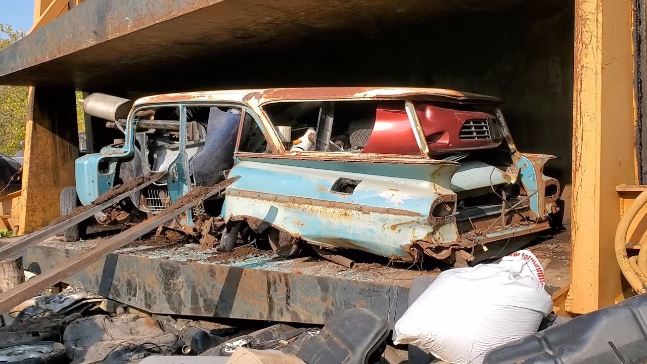 Car Crusher Crushing Cars 65 BMW e30 1959 chevy Parkwood wagon