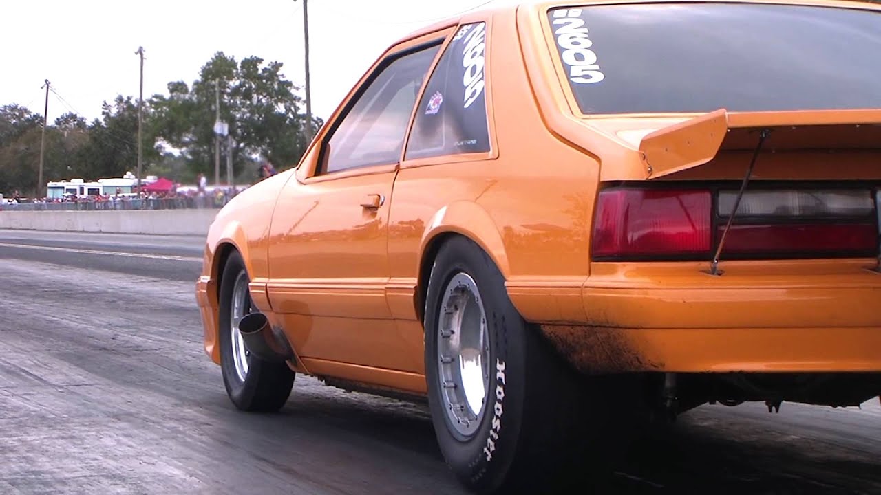83 year old Kinzer runs 220mph on radials!