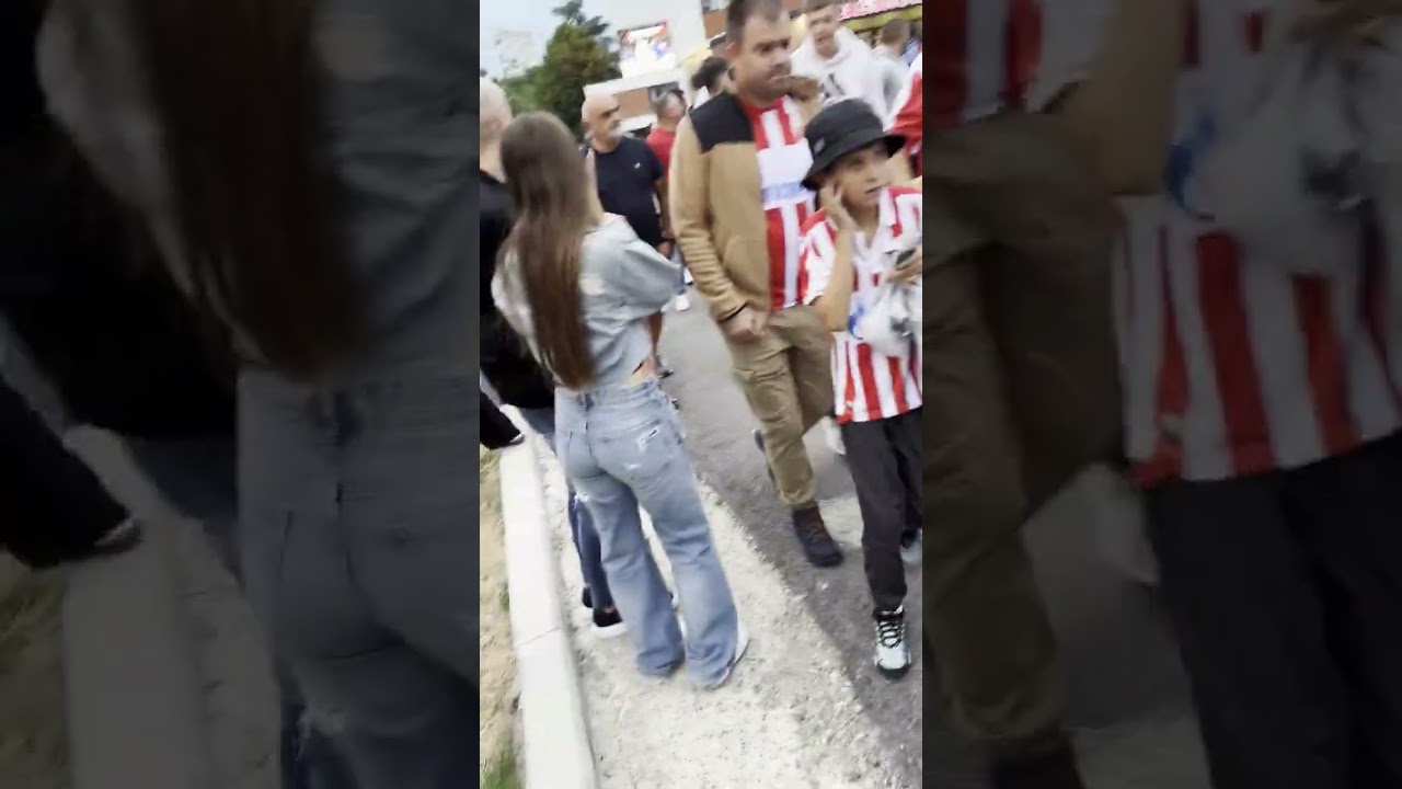 TUČA NAVIJAČA CRVENE ZVEZDE SA POLICIJOM