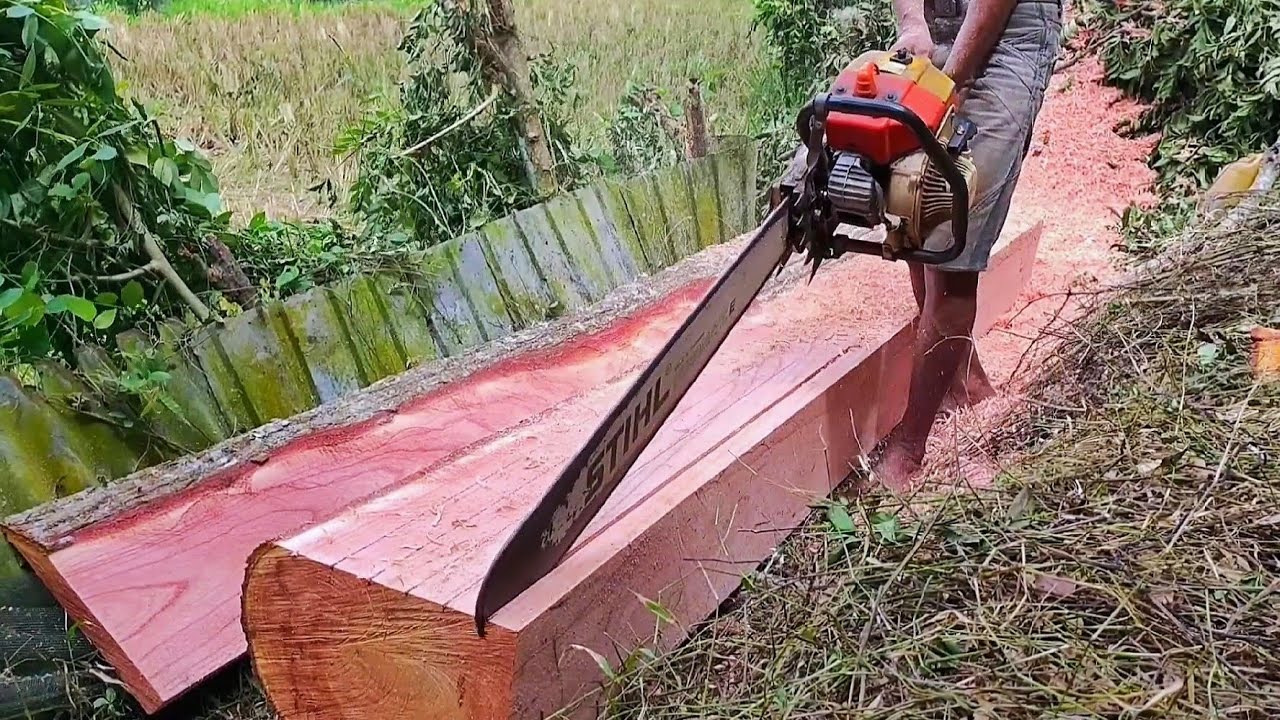 Process Making Wood Size 4x20 cm - Chainsaw 070