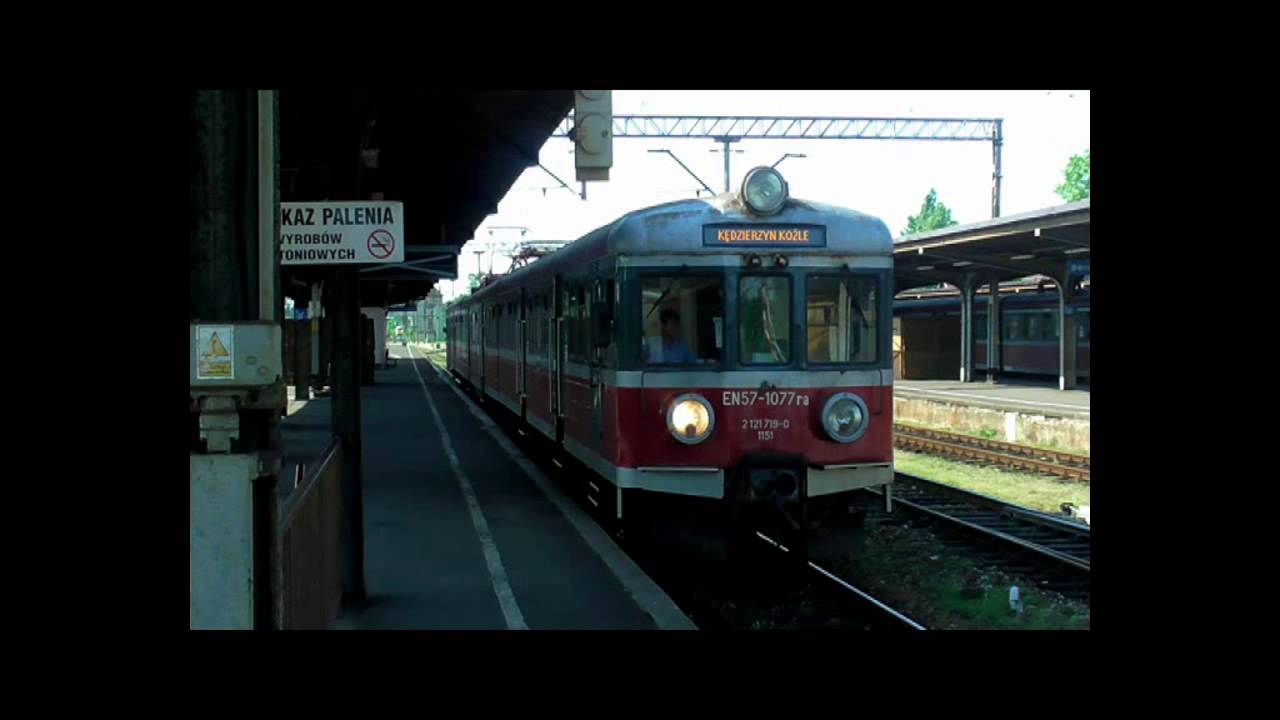 Kilka zapowiedzi pociągów ze stacji: KĘDZIERZYN KOŹLE