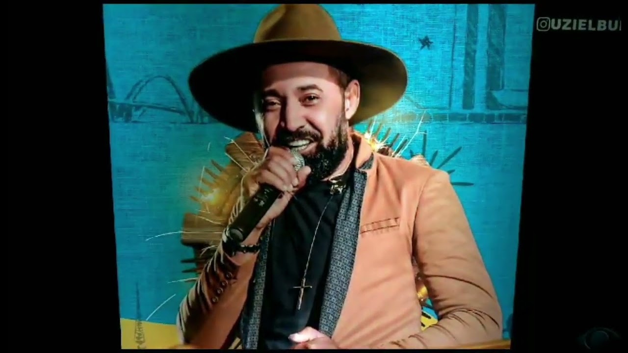 Reportagem sobre o vocalista Rony Brasil