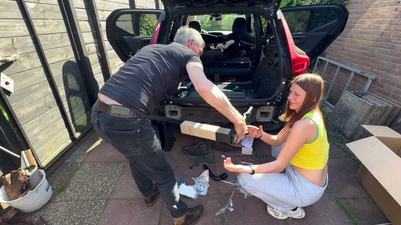 Fitting a Trailer Hitch/ Tow Bar under my full electric Volvo XC40