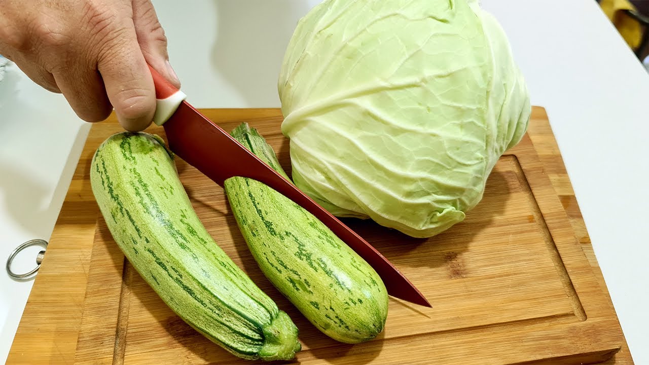 Só corto abobrinha e pico o repolho a melhor receita para seu almoço