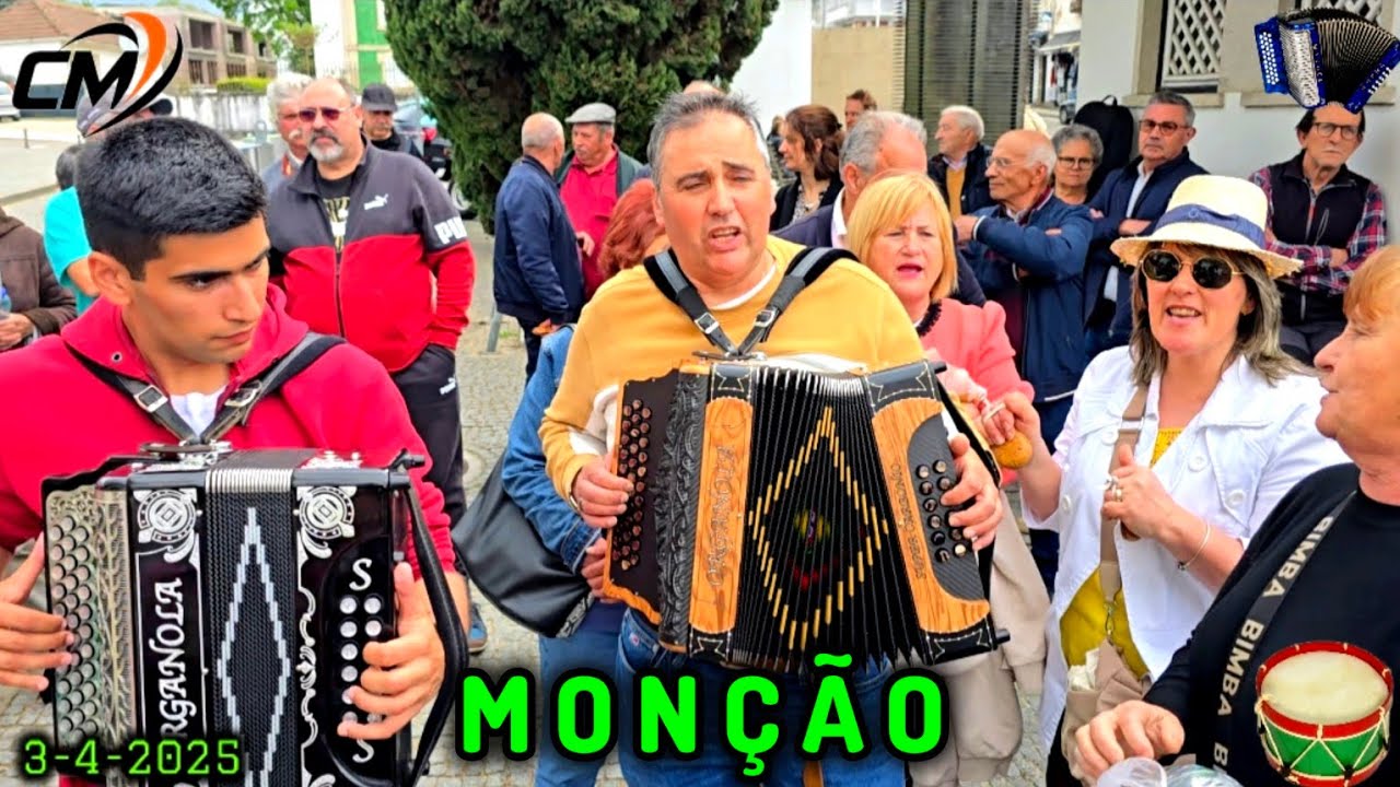 DANÇAS  E  CANTARES BA FEIRA DE MONÇÃO