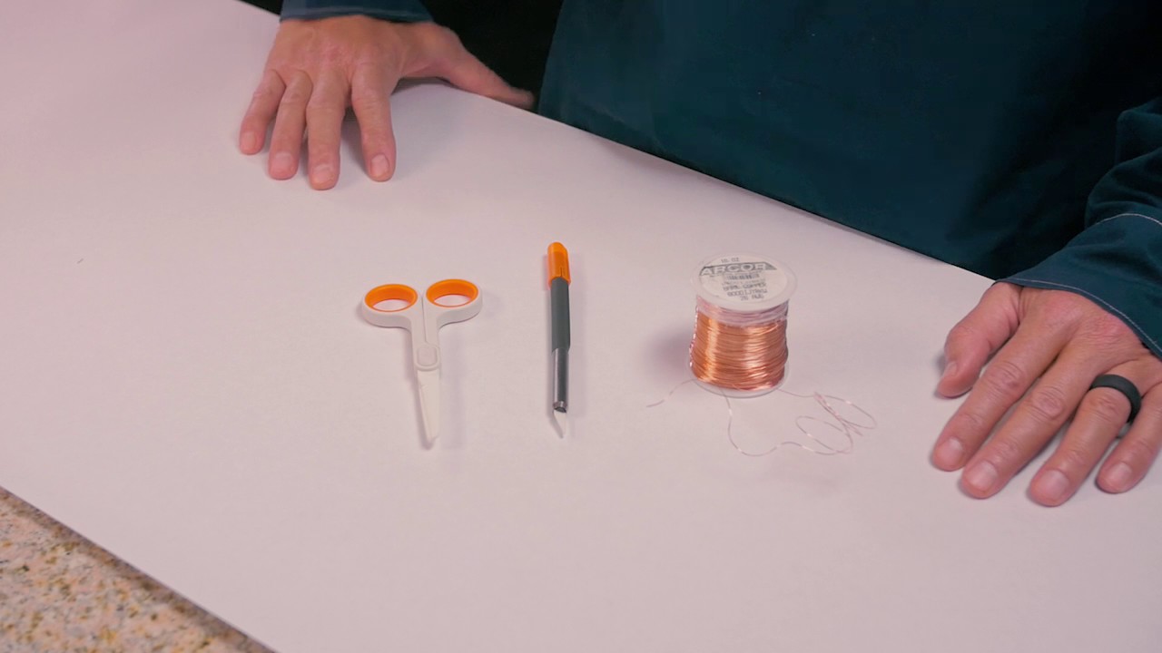 Slice Ceramic Blades Cut Copper Wire