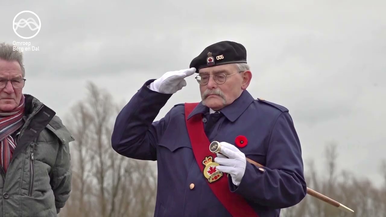 Onthulling Herdenkingspaneel aan de Kaliwaal