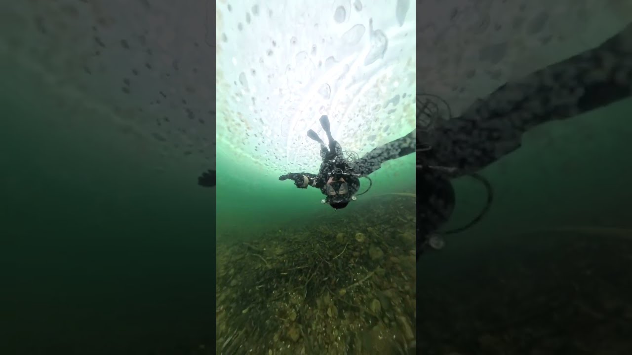 Jezero Barbora potápění pod ledem. Formát 