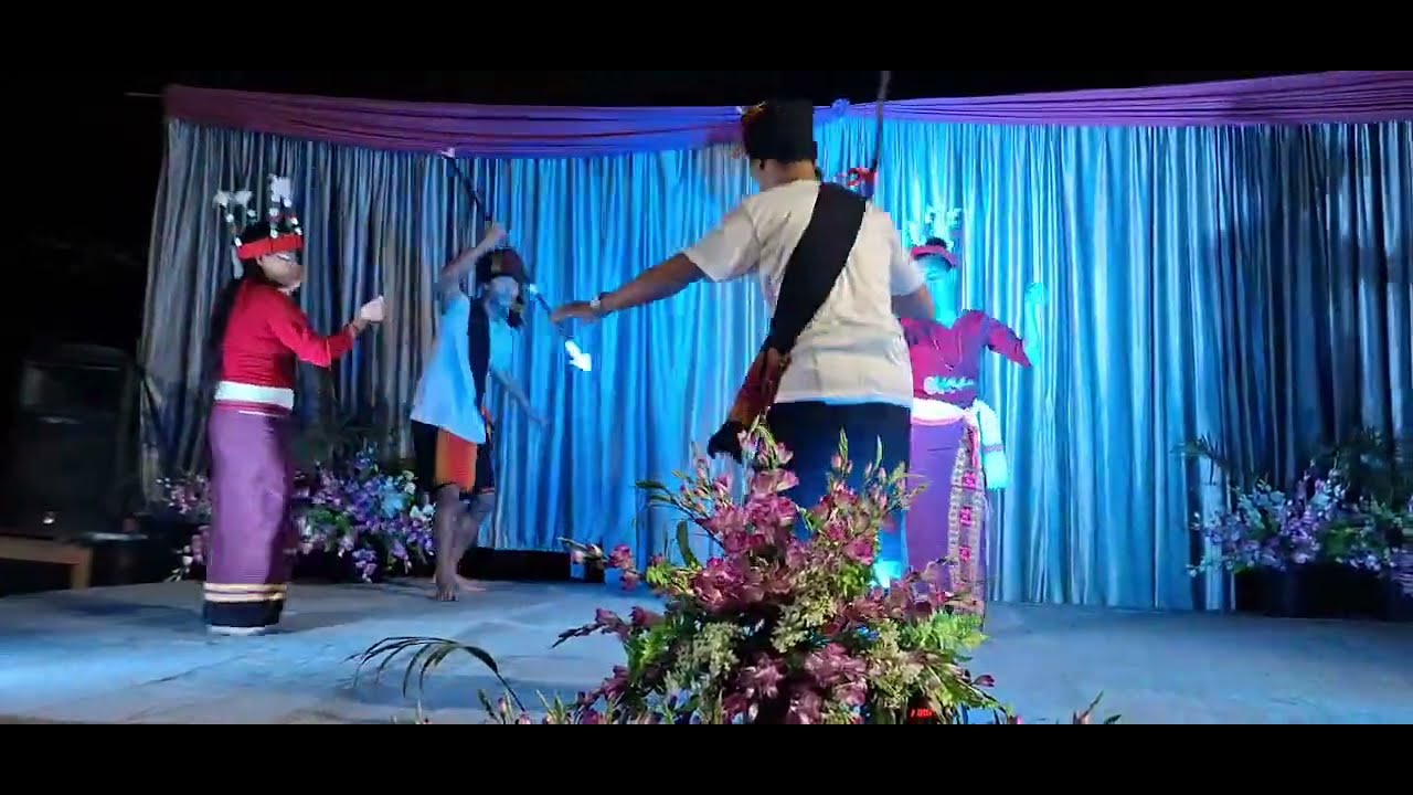 KOM CULTURAL DANCE
