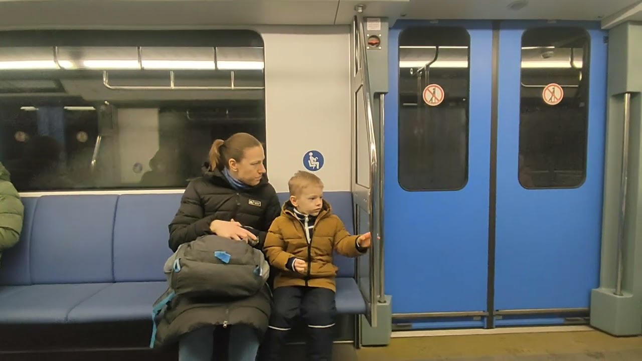 поездка от станции Слуцкий гостиниц до станции вокзальная