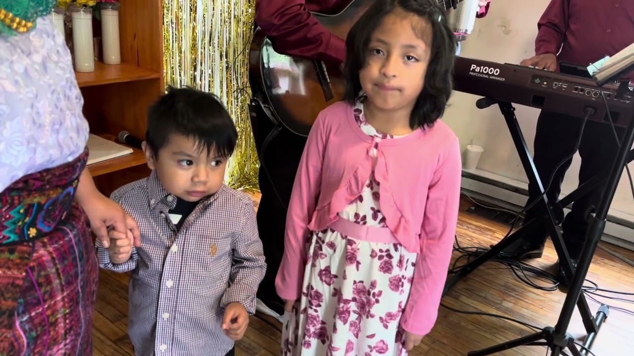 Grupo peregrino canto para cumpleaños 