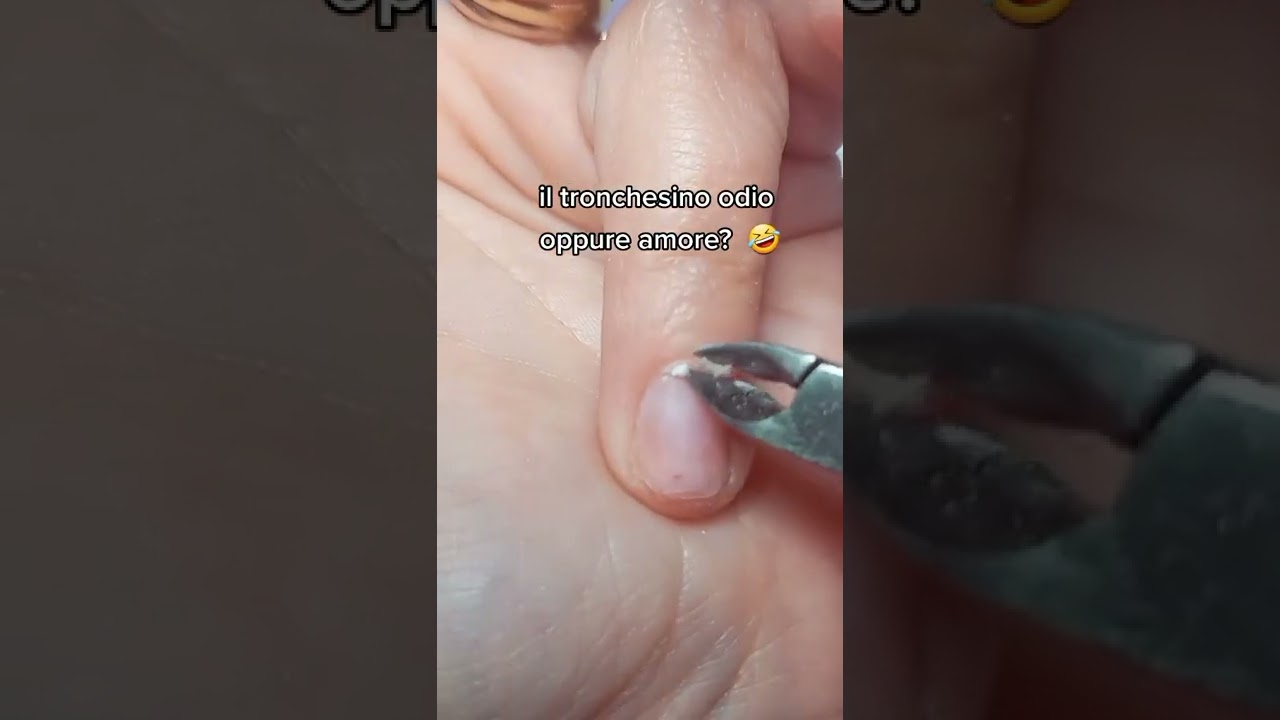 cuticole estetista  nails