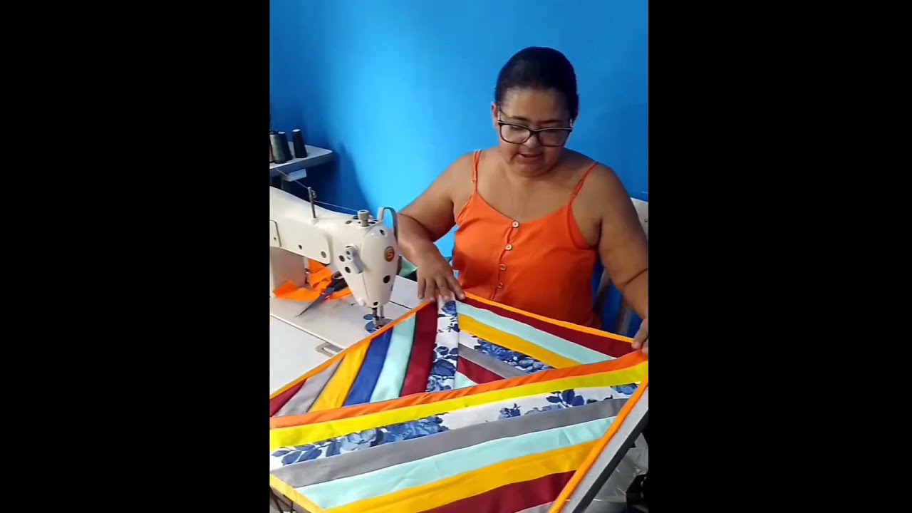 2 MODELOS de TAPETES INCRÍVEIS de RETALHO AMIGA | Tapete de Tiras | Tapete Cata vento