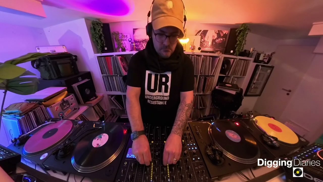 Digging Diaries I Vinyl Only I Maik Hartung No.11 #dj #vinyl #housemusic #deephouse #house #love