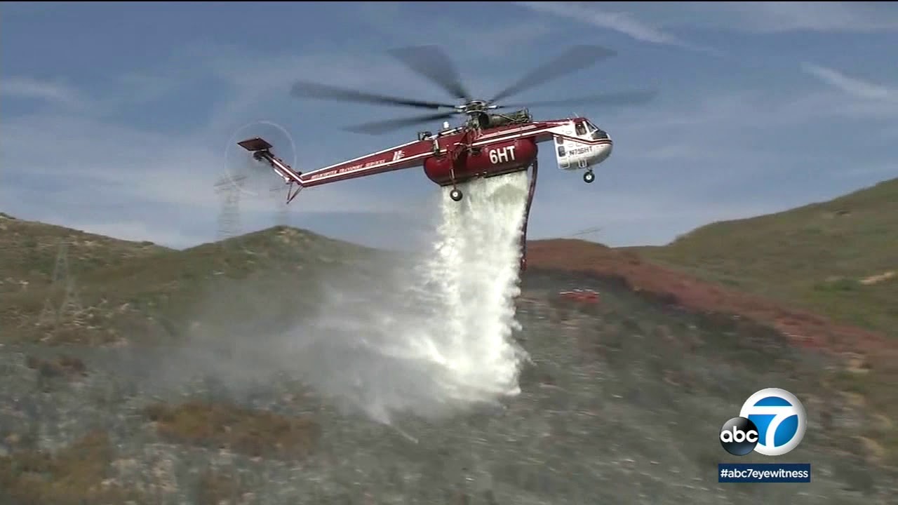 Castaic area brush fire near 5 Freeway 50% contained after growing to 150 acres I ABC7