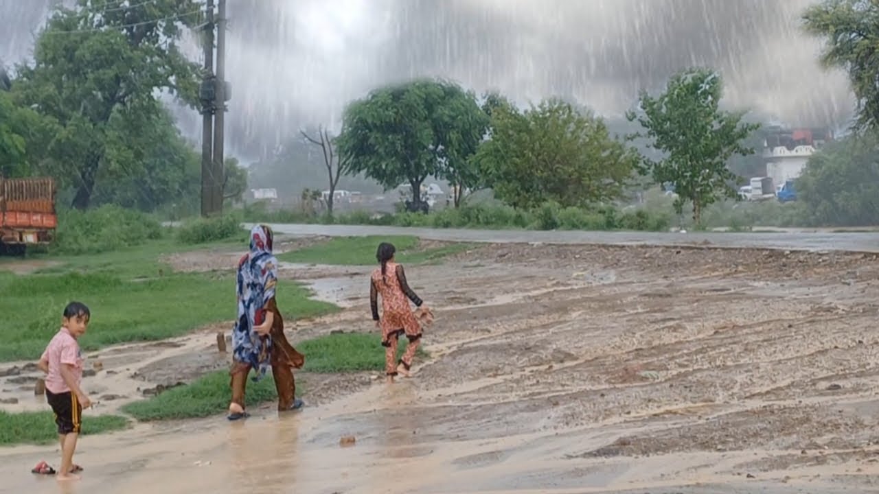 Heavy Rain in Pure Nomadic Village Pakistan